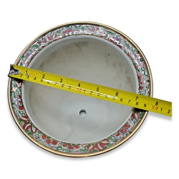 Famille Rose Porcelain Planter w/ Red Qianlong Mark - Picture 9 of 9